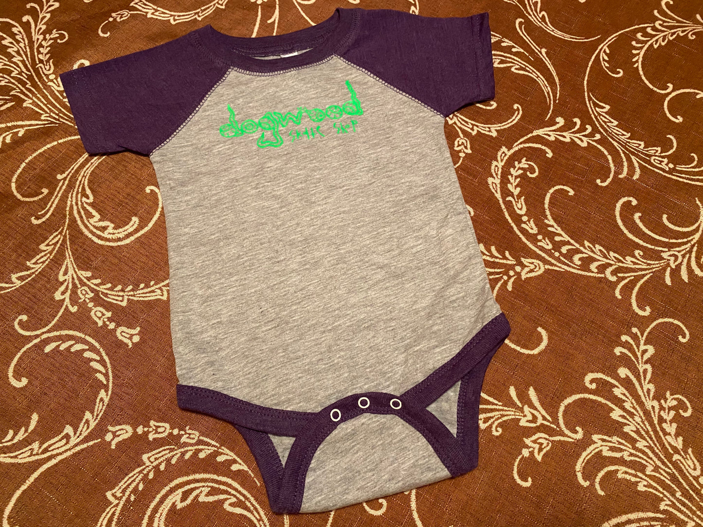 Gamer Eyes Infant Onesie Vin.Hth/Vin.Purp (size options listed)