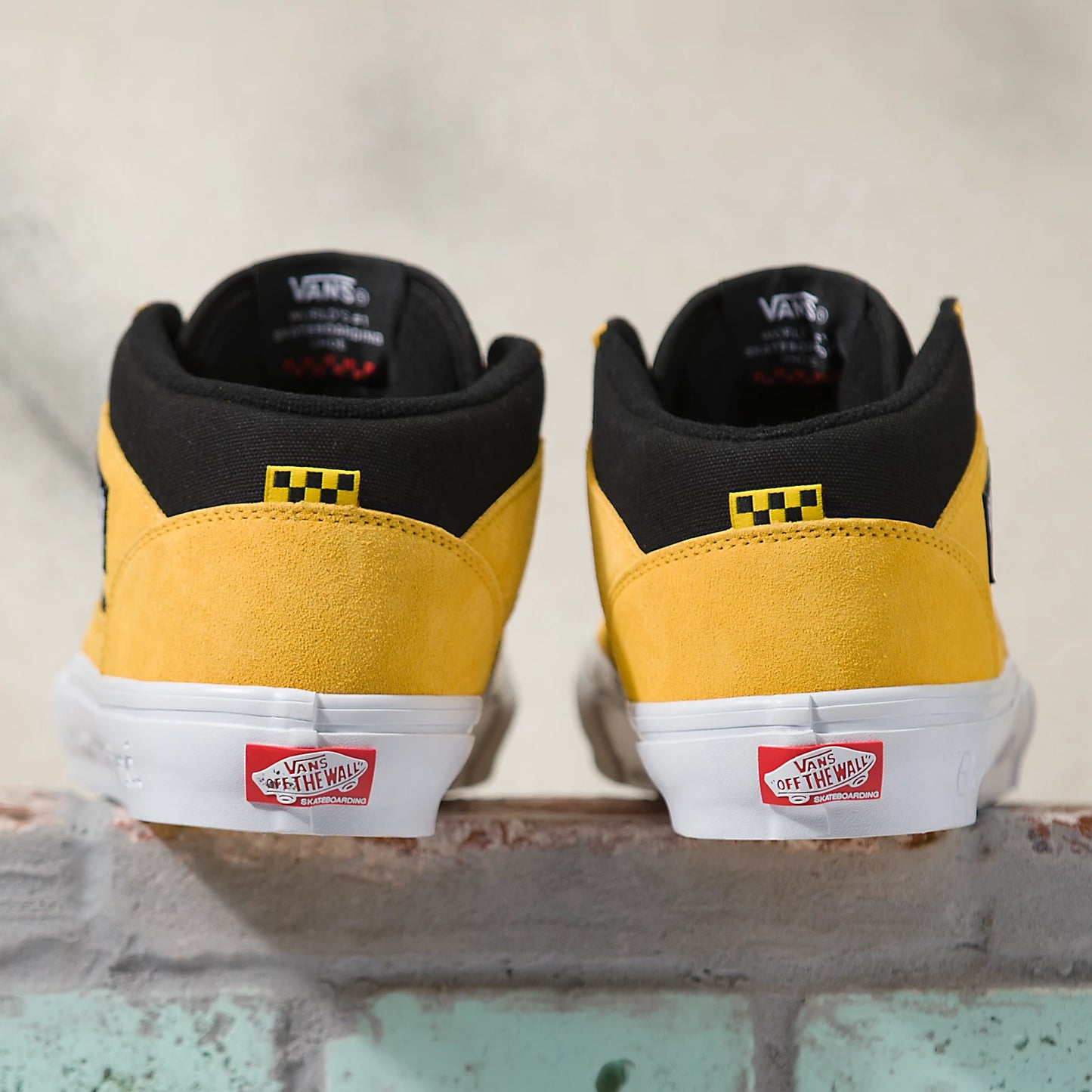 Vans X Bruce Lee Skate Half Cab Pro Shoe Blk/Ylw/Wht (size options listed)