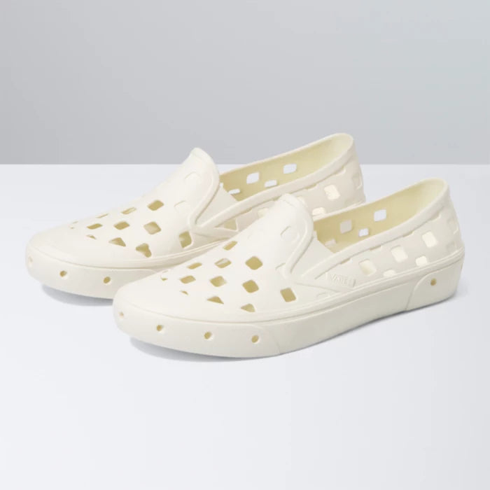 Slip-On TRK Marshmallow (size options listed)