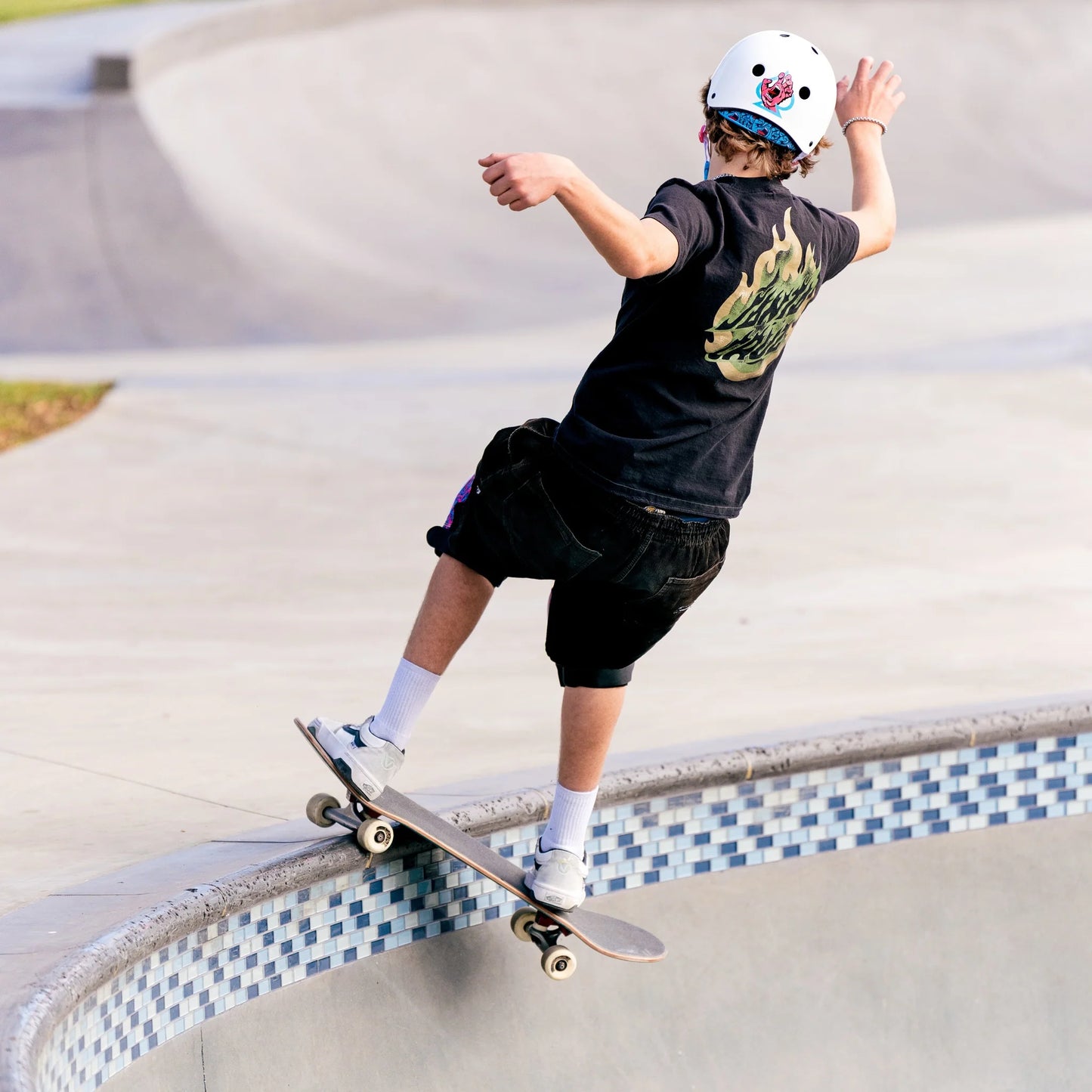 Low Pro Certified Helmet Signature Edition Santa Cruz Gloss Wht