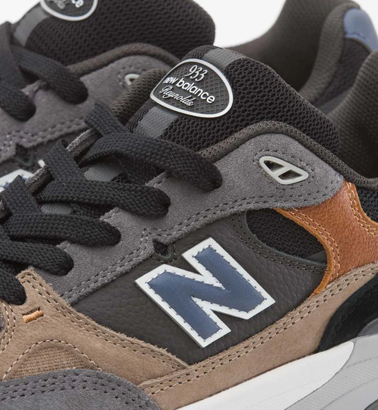 Numeric 933 Andrew Reynolds Pro Shoe Gry/Blu