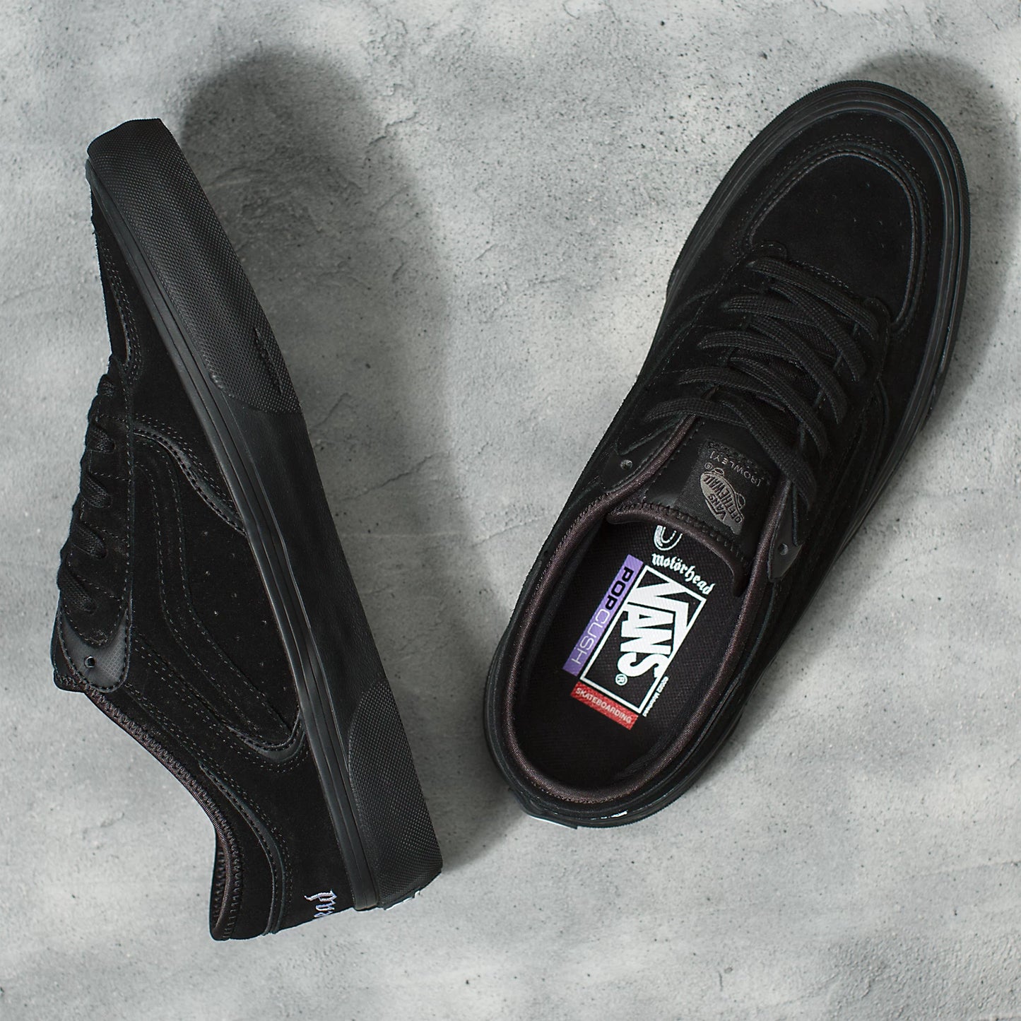Vans rowley pro blackout best sale